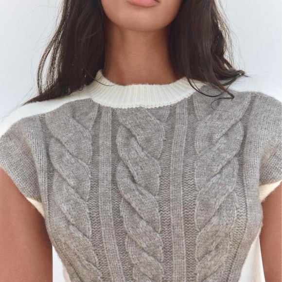 ZARA CABLE KNIT SWEATER VEST SIZE MED - Picture 3 of 11